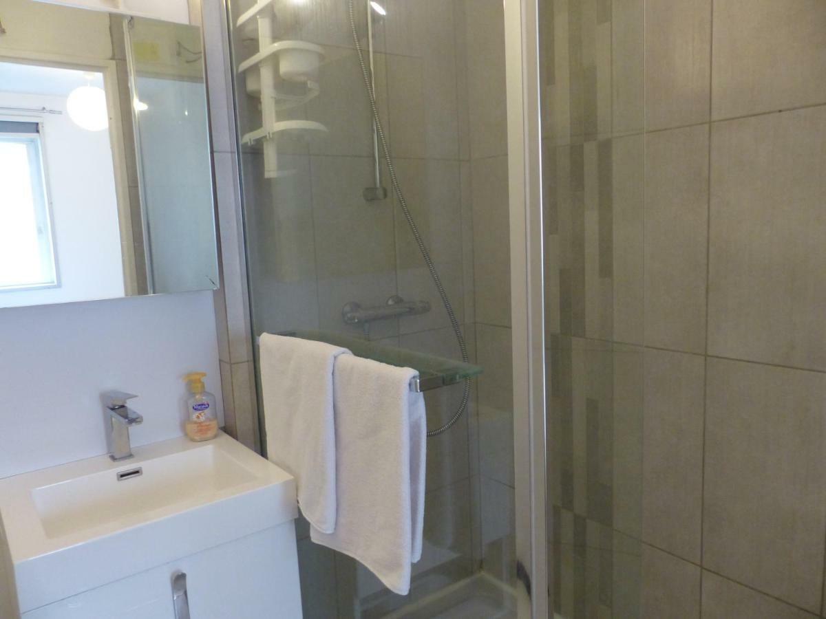 Appartement Au Calme, Avec Parc Prive, 50M Du Tram Tours Buitenkant foto