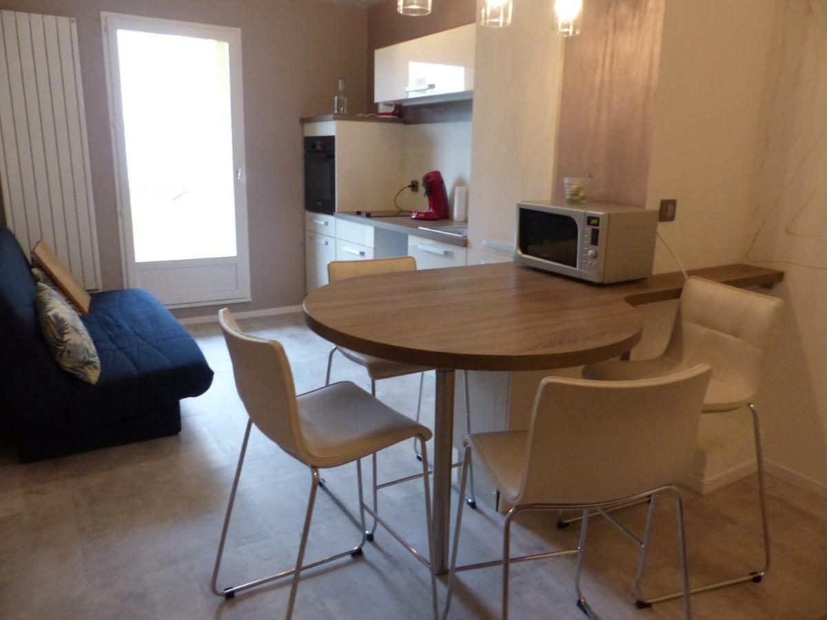 Appartement Au Calme, Avec Parc Prive, 50M Du Tram Tours Buitenkant foto